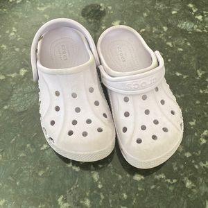 Crocs Classic Clog in Lavender